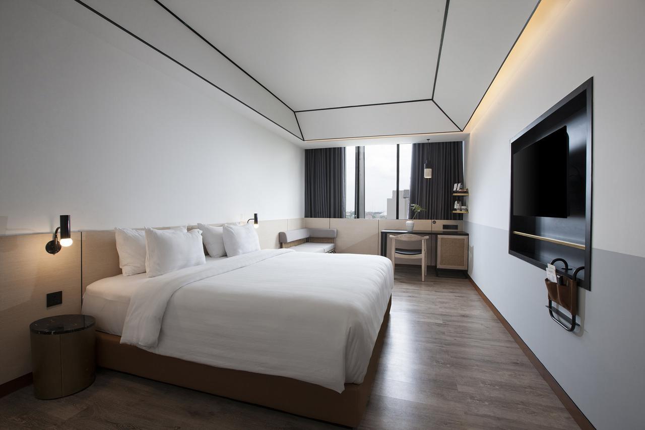 Gaia Cosmo Hotel Yogyakarta Exterior foto